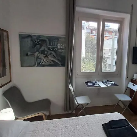 Leo Bed & Breakfast